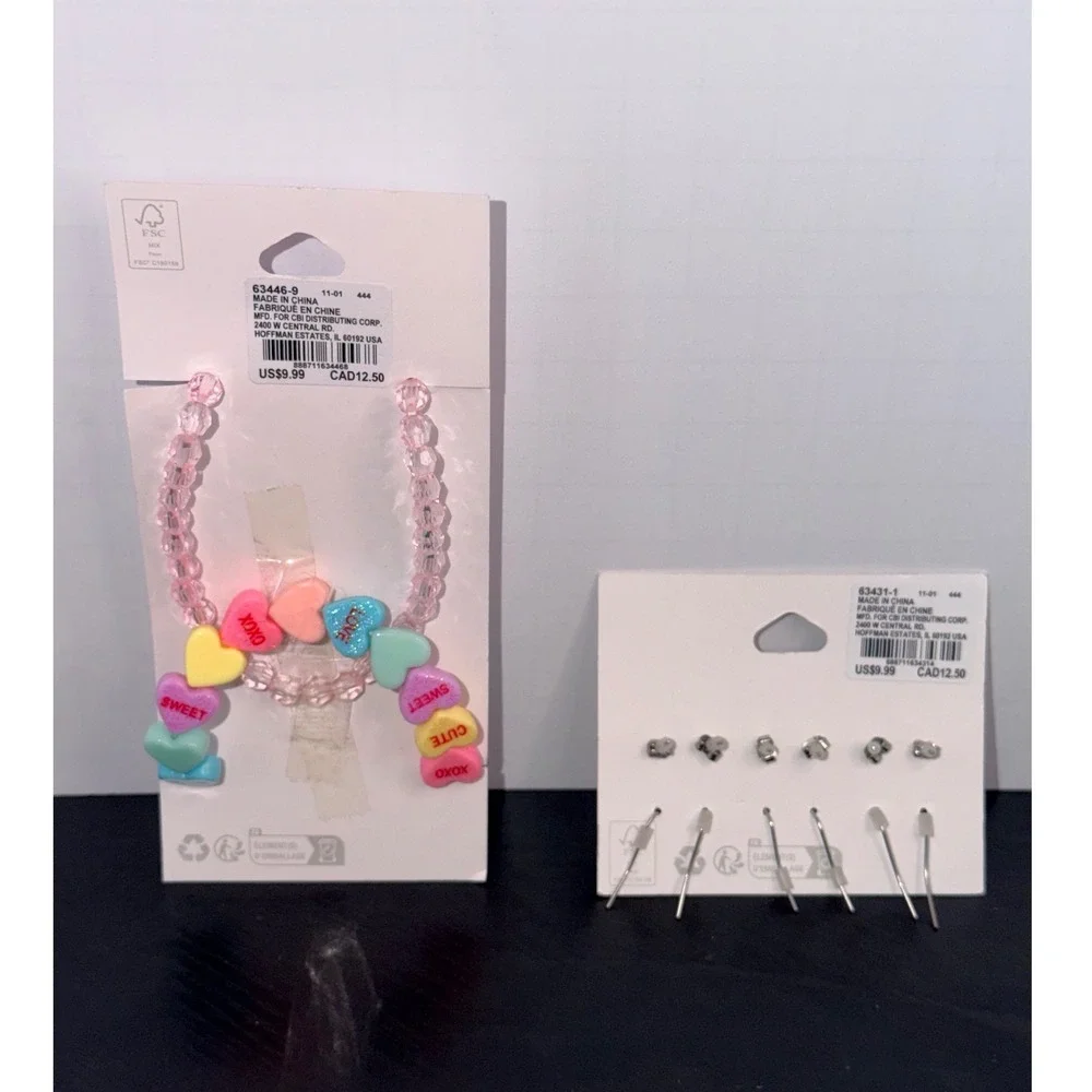 Claires Kids Conversation Heart Jewelry Set Necklace and 6 Pair Earrings NWT